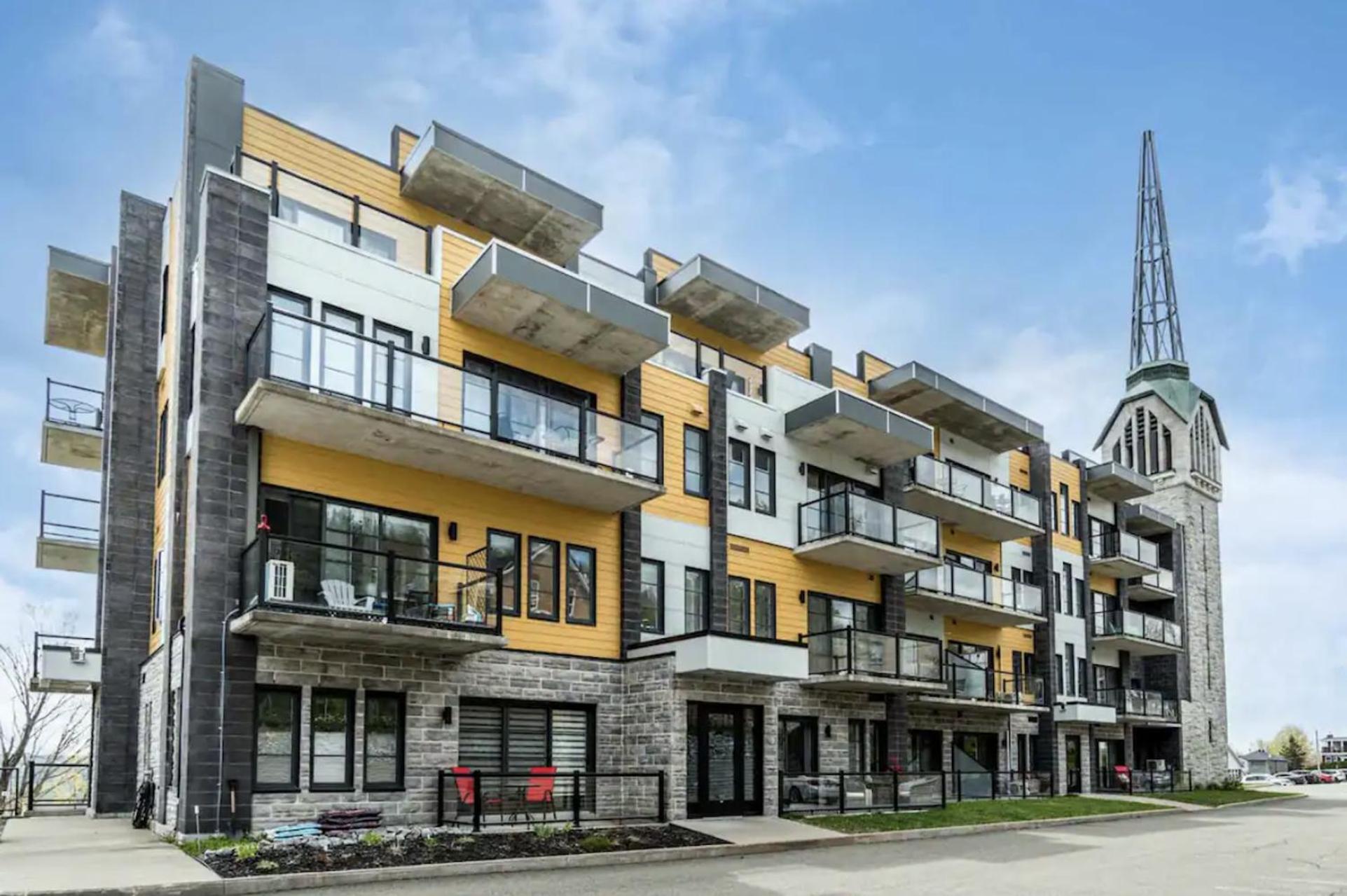 Initial - Citadin - Chutes-Montmorency Boischatel Exterior photo
